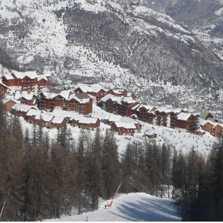 Le Parc Aux Etoiles Hotel Пюи-Сен-Венсан Екстериор снимка